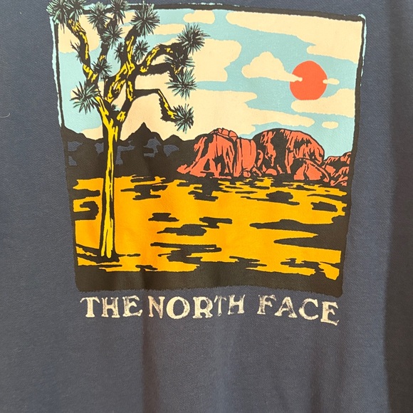 The North Face Men's Navy Crewneck with Desert Graphic - Picture 3 of 9